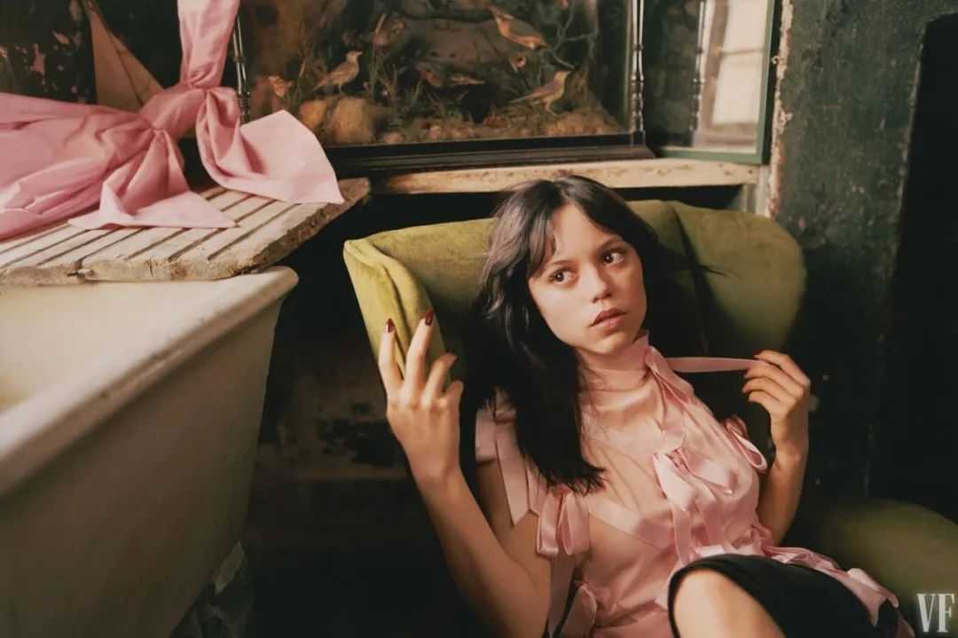 Jenna Ortega: The Latina Star Lighting Up Screens with Versatility Jenna Ortega: The Latina Star Lighting Up Screens with Versatility